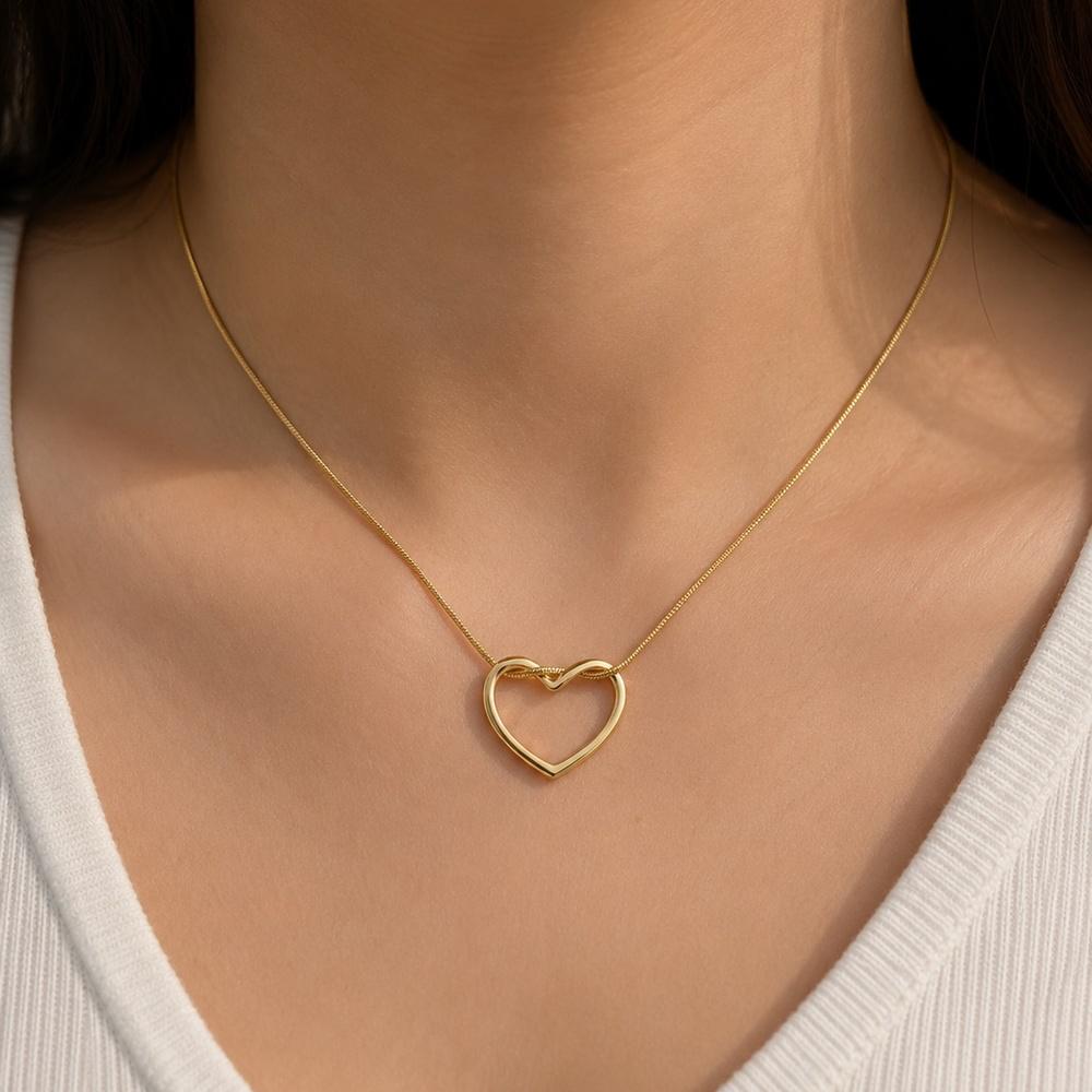 CHAIN HEART NECKLACE