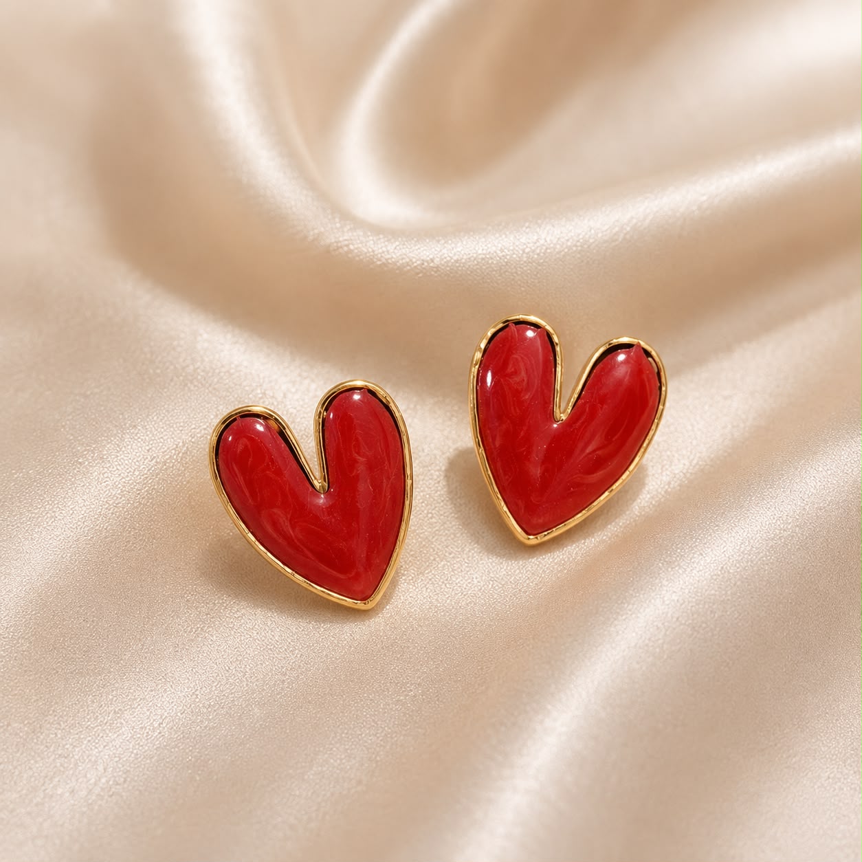 BLOOD RED HEART EARRING 