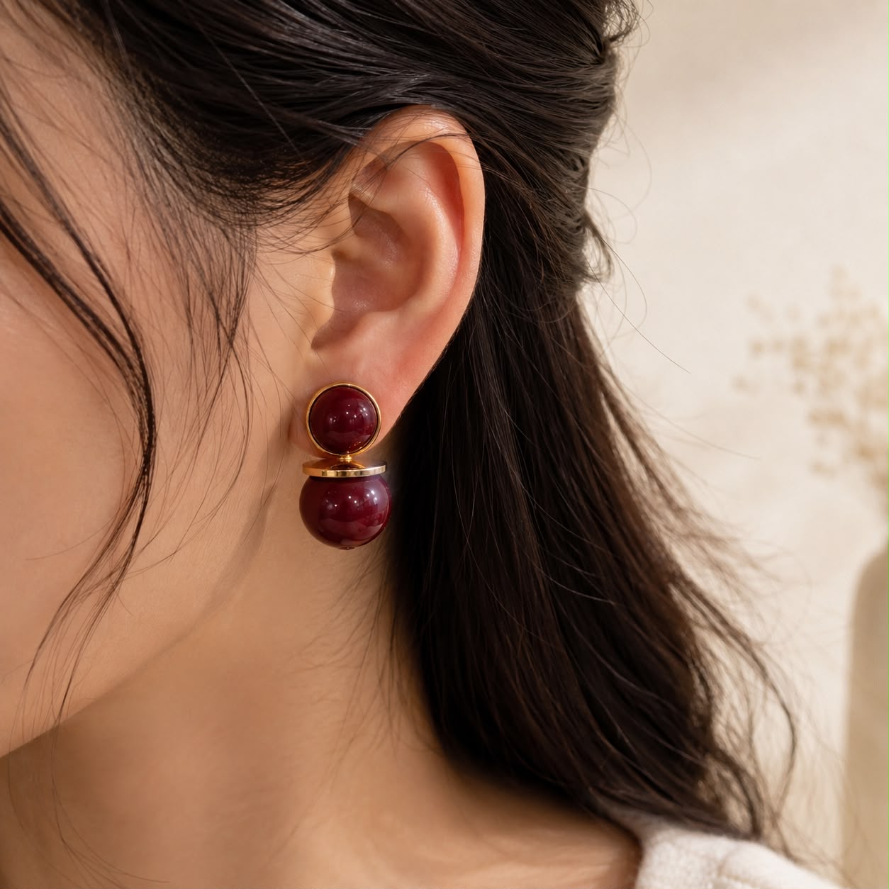  RED CHUNKY PEARL EARRING