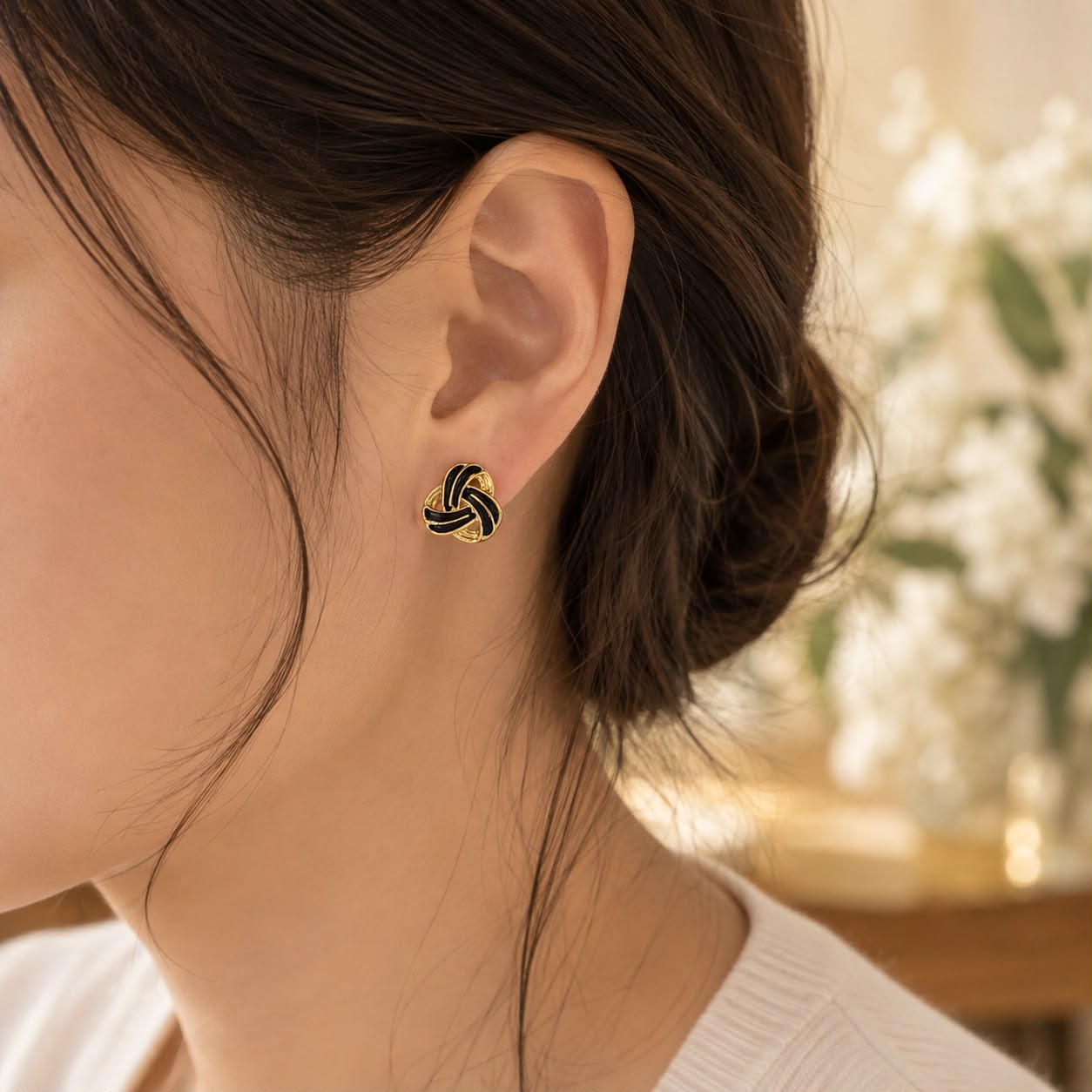TRI-BLACK EARRING 