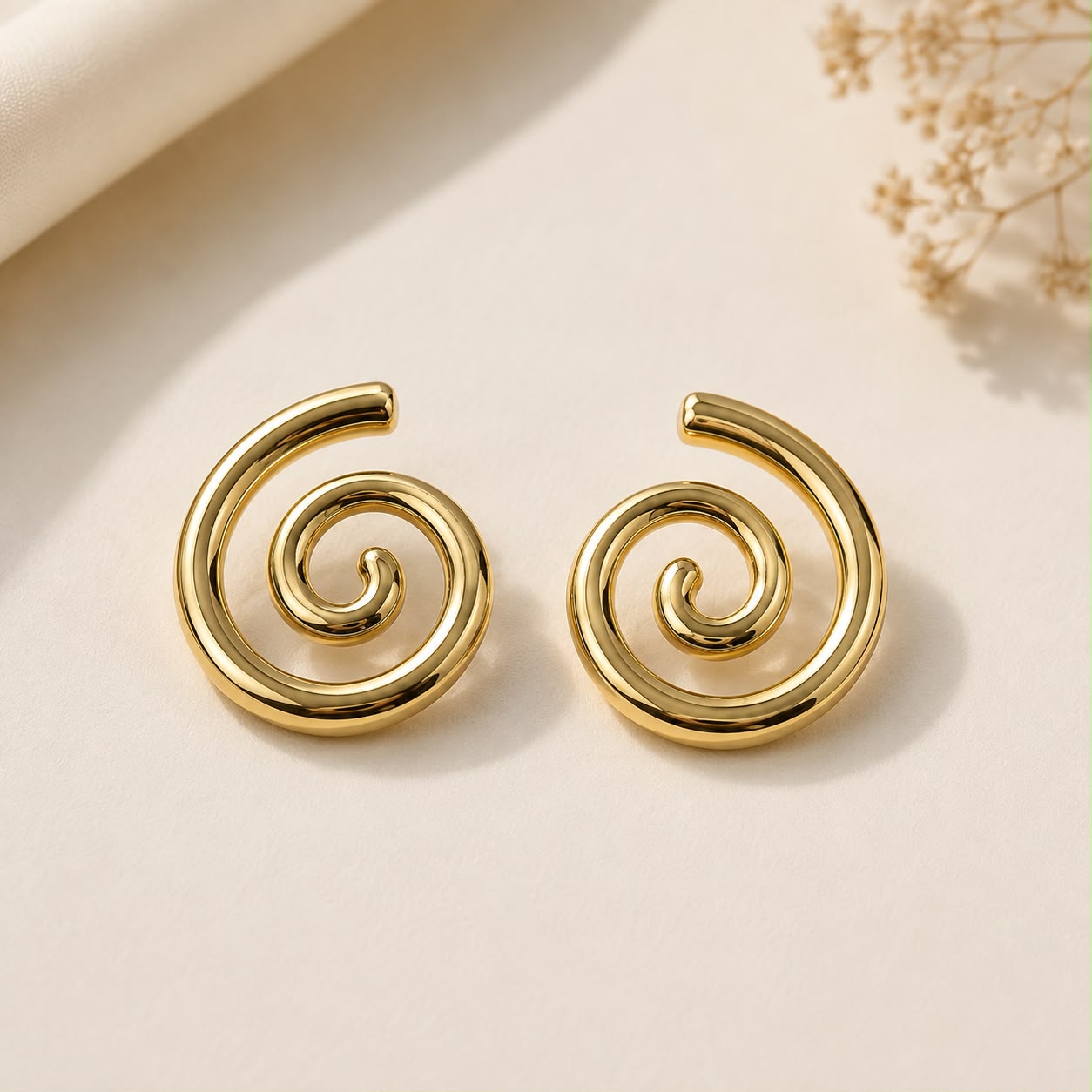 INFINITY SPIRAL EARRING 