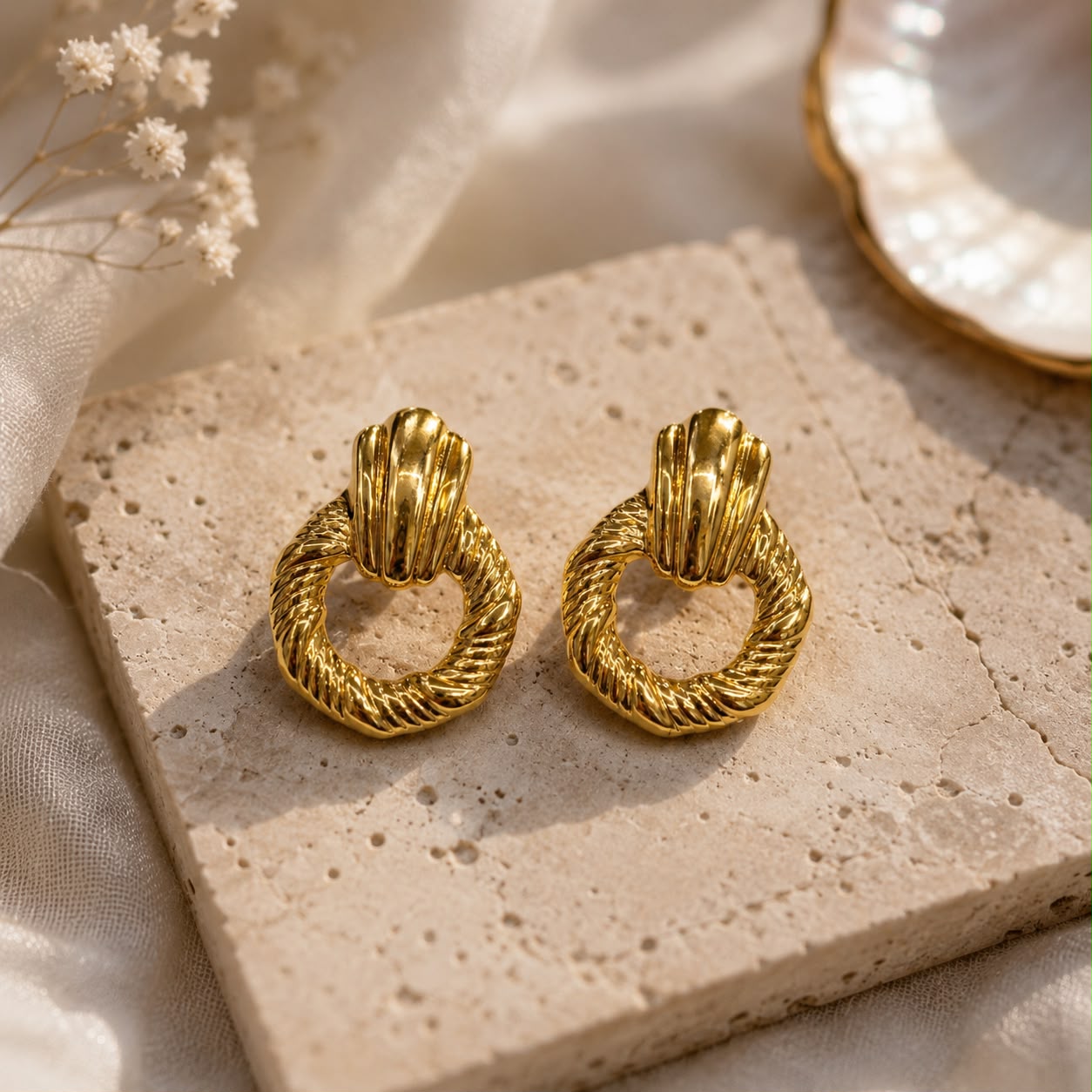 GOLDEN BELL EARRING 