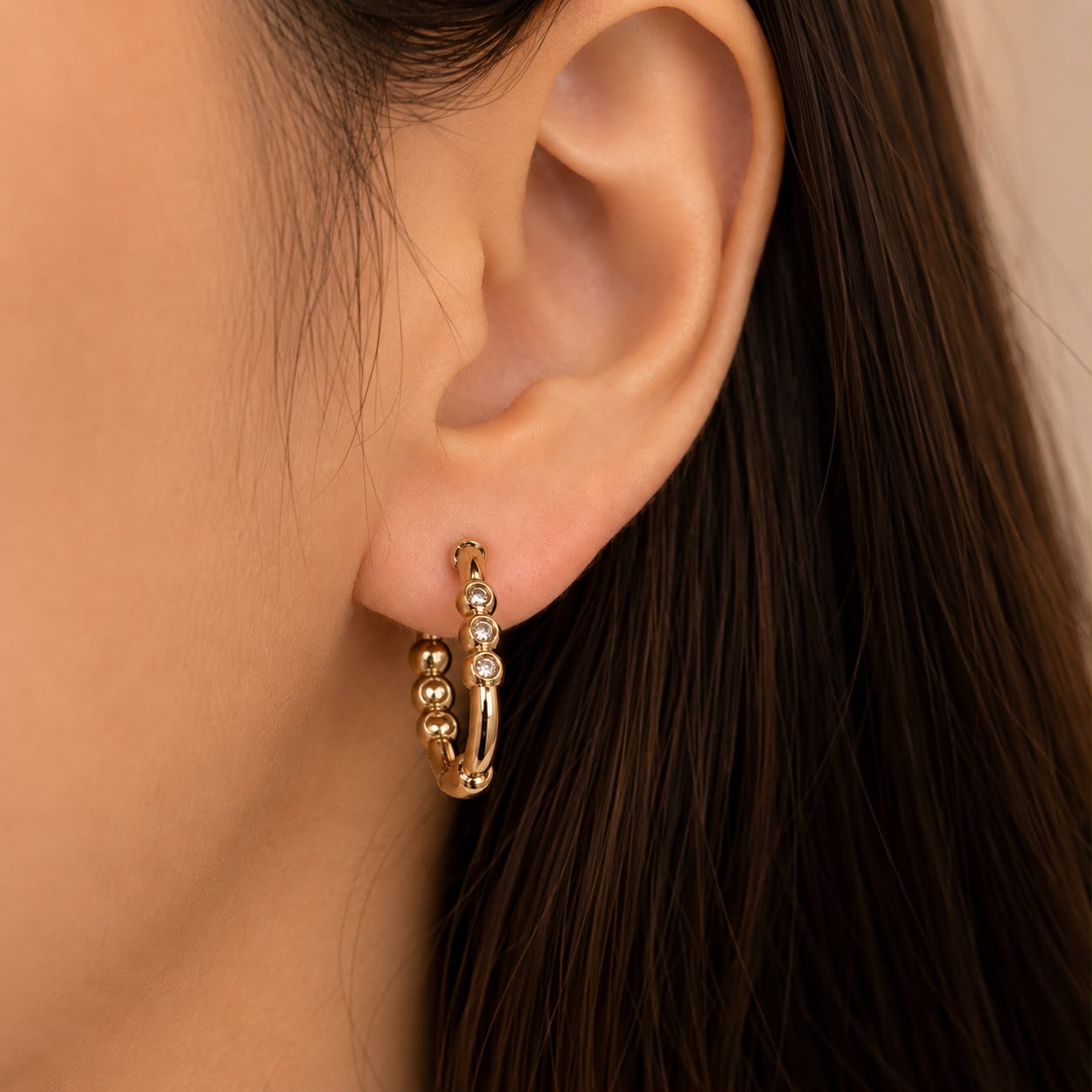 LOOP STONED EARRING 