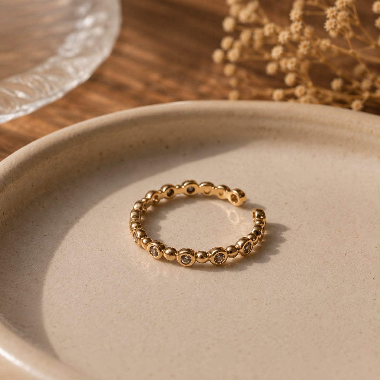 MINIMAL ELEGANCE RING