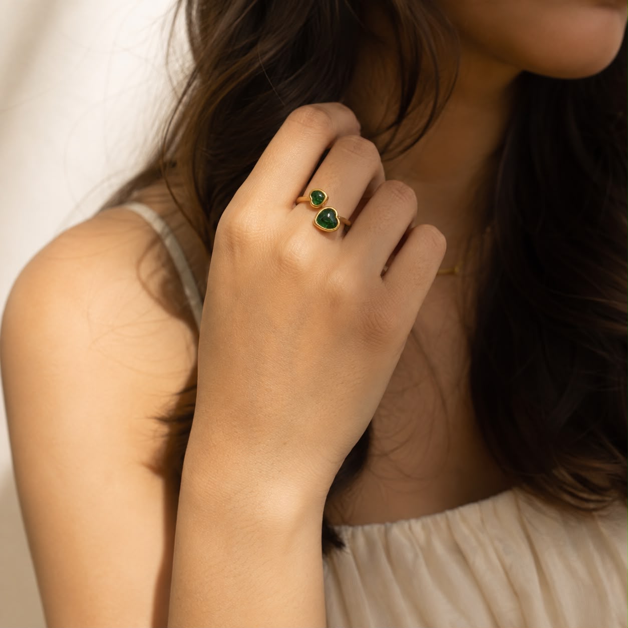 MINI GREEN HEART RING 