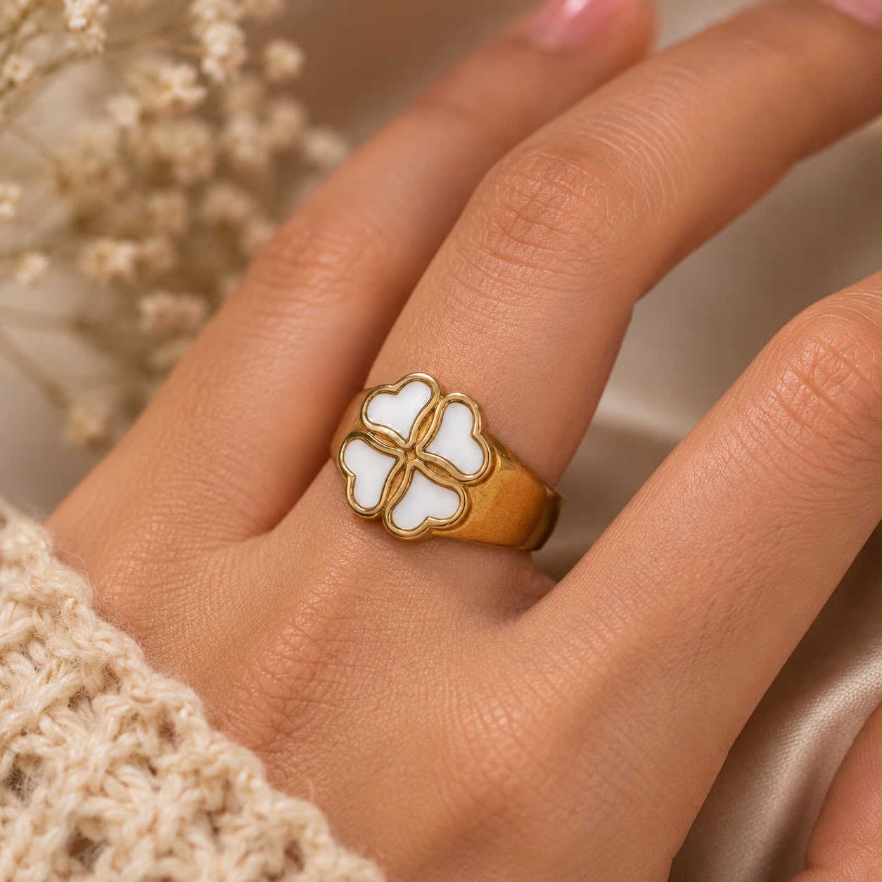 CHUNKY MINI HEART RING