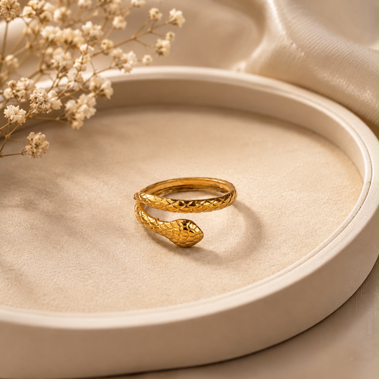 SILENT SNAKE RING
