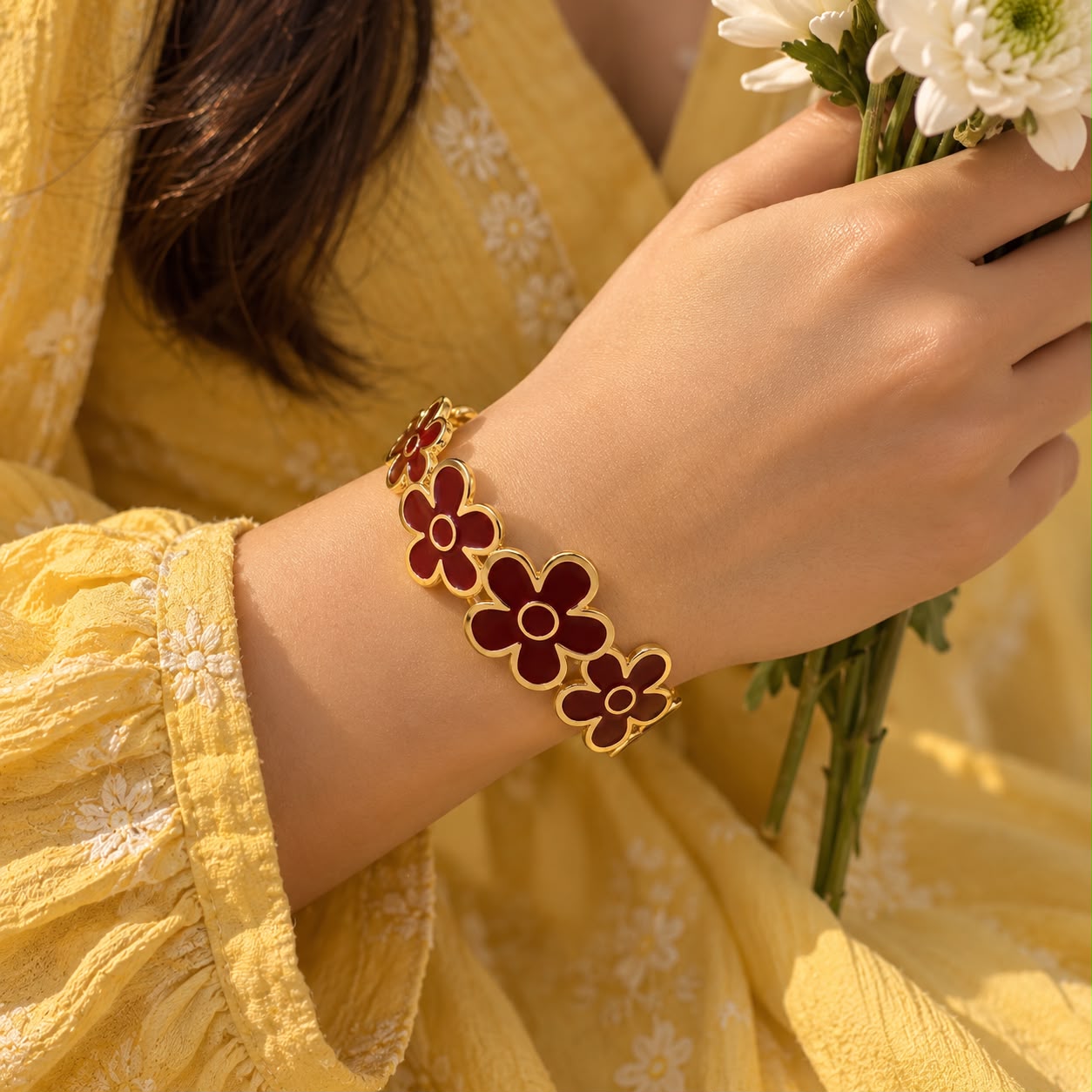 MAROON FLOWER BRACELET