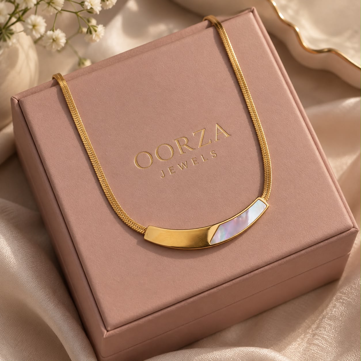 OFFICE ELEGANCE NECKLACE 