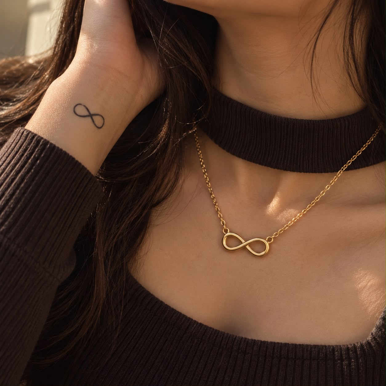 GOLD INFINITY NECKLACE 