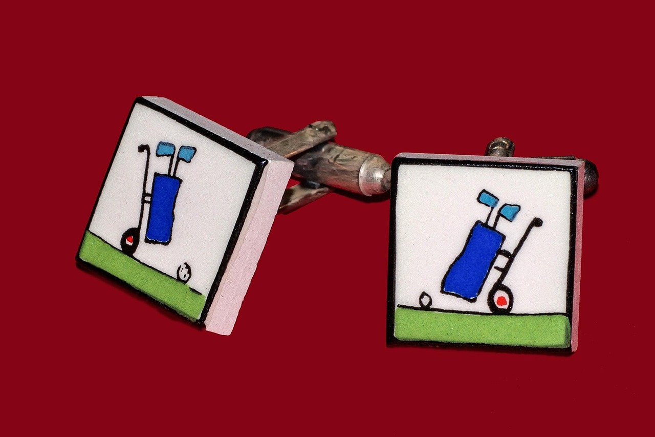 Elegant Cufflink Model 4